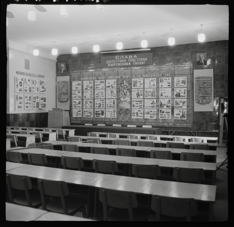 Tartu ülikooli sõjanduse kateeder Riia mnt. 25. mai 1982. a.