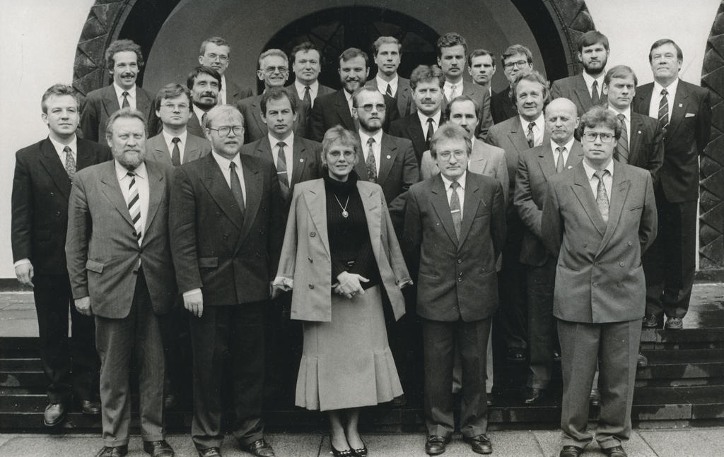 Foto   Valimisliit Isamaa saadikud Tallinnas 1992.a. septembris.
