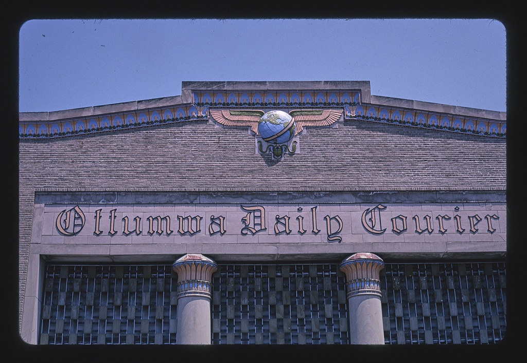 Ottumwa Register (Egyptian), 213 East 2nd Street, Ottumwa, Iowa (LOC)
