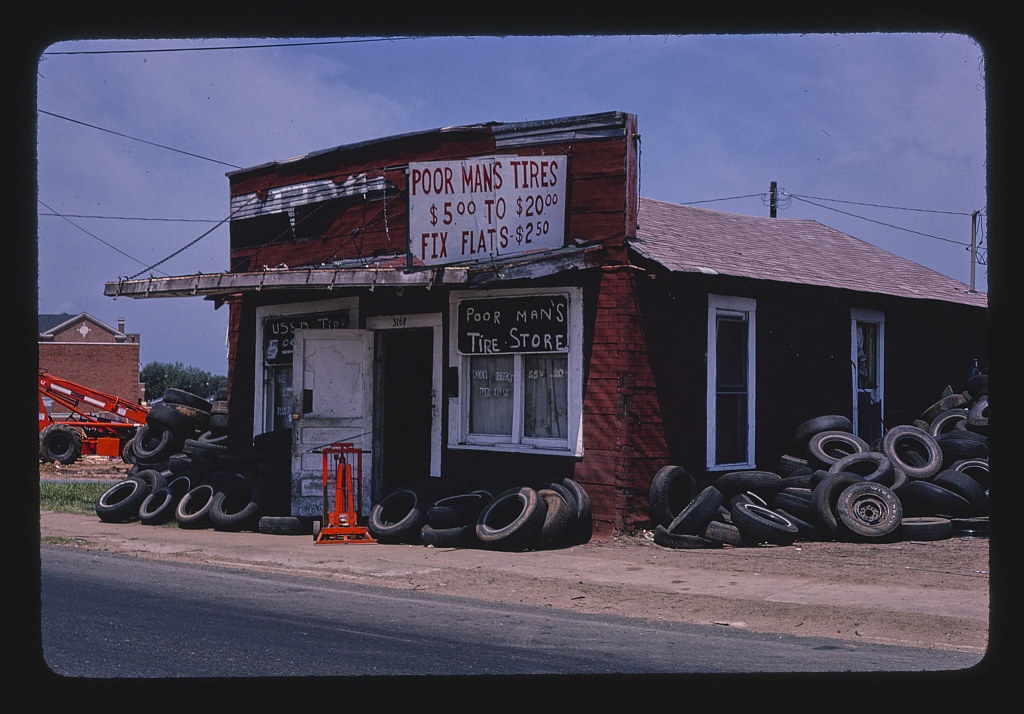 Poor Man's Tires, Greenwood Road, Shreveport, Louisiana (LOC)