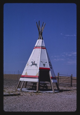 Teepee picnic enclosure, Bingo Car/Truck Stop, Kadoka, South Dakota (LOC)  duplicate photo