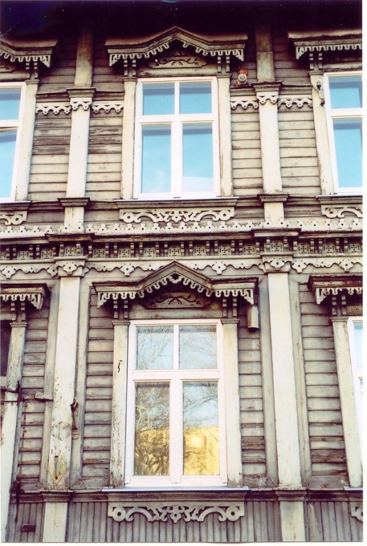 Apartment, Source tn. 8