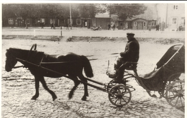 fotokoopia Paide voorimees Angelus Turuplatsil  1930-ndad