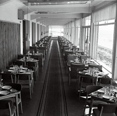 Vaade Pärnu rannahoone söögisaali.  similar photo