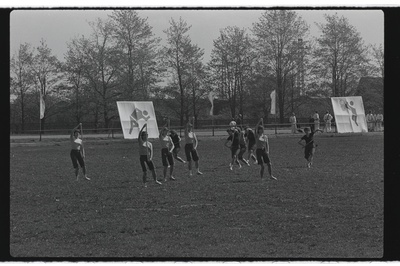 Tartu ülikooli spordipäev Tartus Tamme staadionil. 20. mai 1979. a.  similar photo