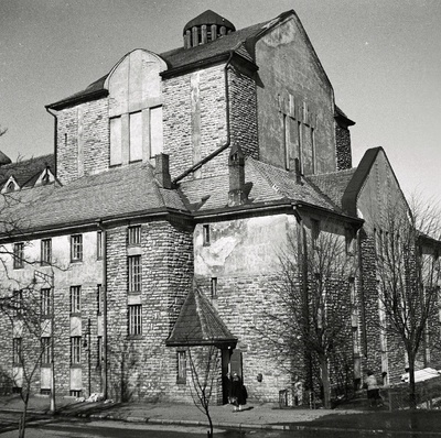 V. Kingissepa nimelise Tallinna Riiklik Akadeemiline Draamateater.  similar photo