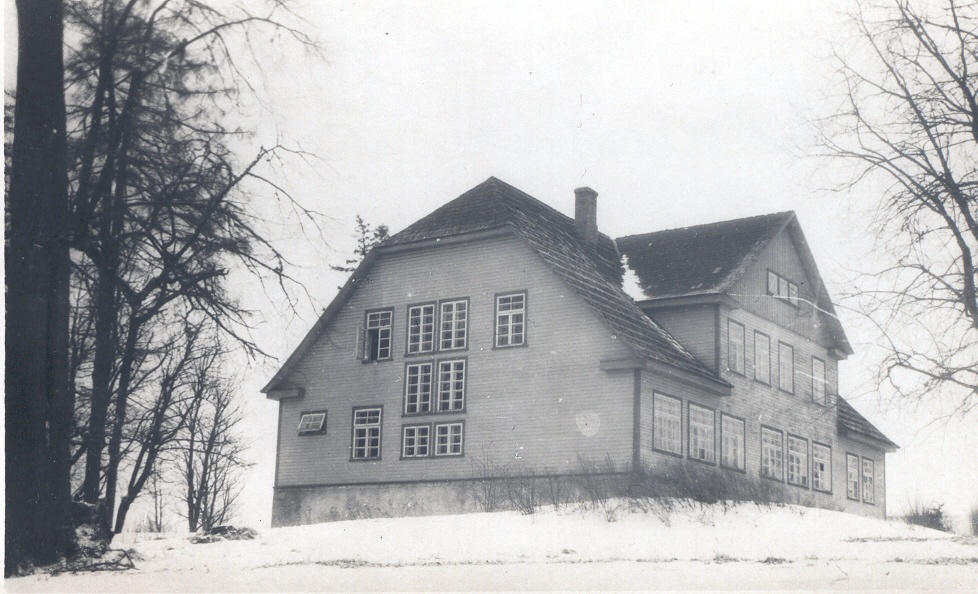 Foto. Kõrgepalu kooli  hoone