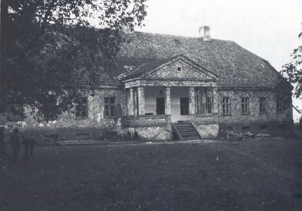 Foto. Lahe 7-kl. kooli  hoone