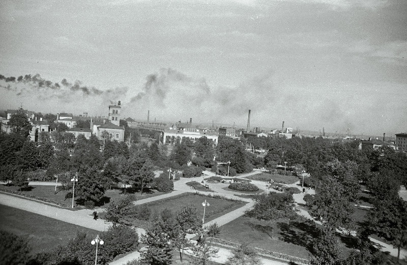 16. Oktoobri park.