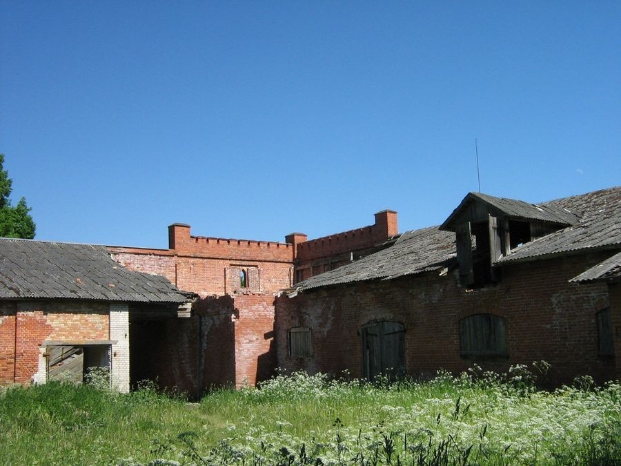 Sangaste Manor's height-rooting