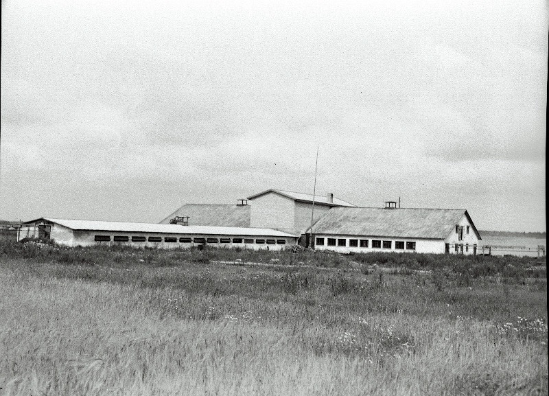 Neeruti kolhoosi lauda välisvaade.