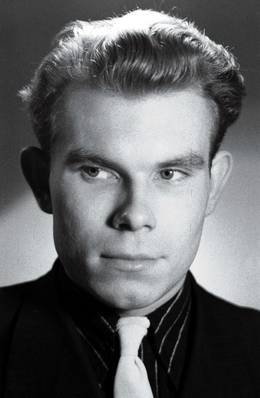 Kivirähk, Ants - näitleja.