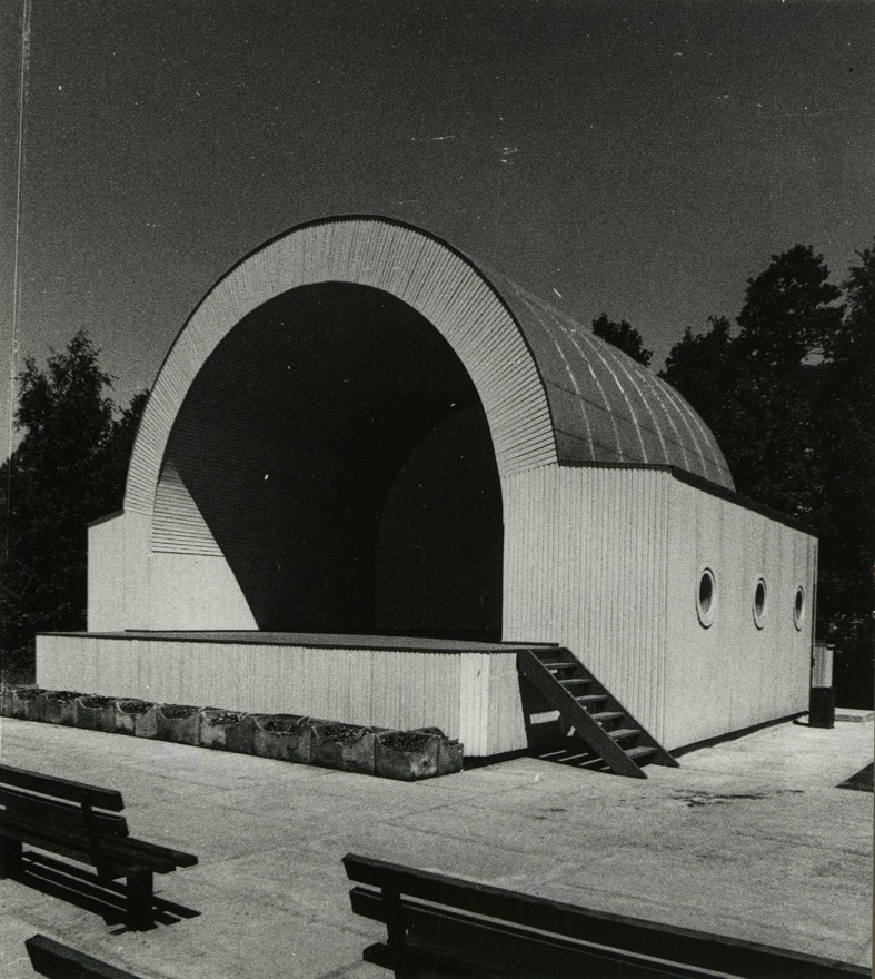 Kõlakoda Pärnus, eestvaade. Arhitekt Olev Siinmaa