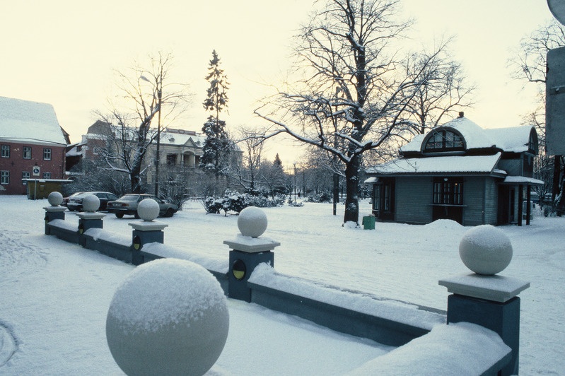 Slaid. Pärnu lastepark talvel
