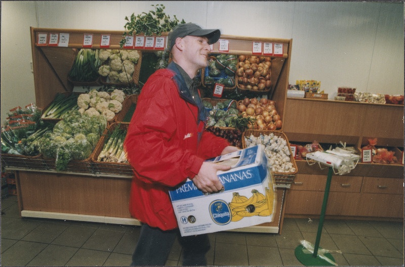 Köögiviljaosakond toidupoes.