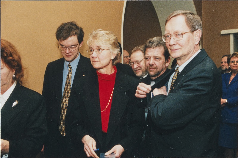 Riigikogu liikmed Rein Voog, Mari-Ann Kelam, Enn Tarto, Vambo Kaal, Tunne Kelam.