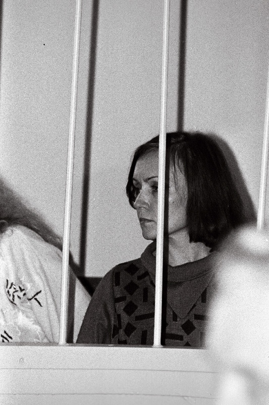 Rootsi ametiühingutegelaste surmas süüdistatav Neilja Kraan kohtuprotsessil Eesti Vabariigi Ülemkohtus.