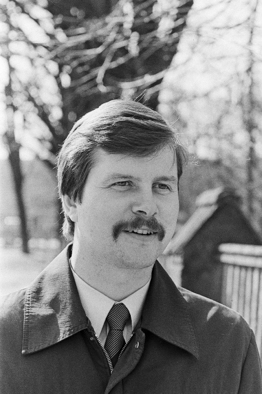 ELKNÜ Keskkomitee Rahvusvahelise Noorsooturismi Büroo "Sputnik" esimees Arvi Karotam.