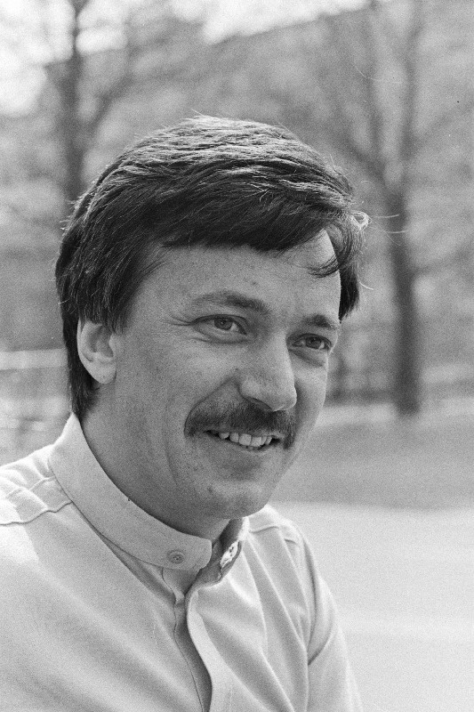 Eesti Raadio noorte- ja lastesaadete peatoimetaja Enno Kiviloo.