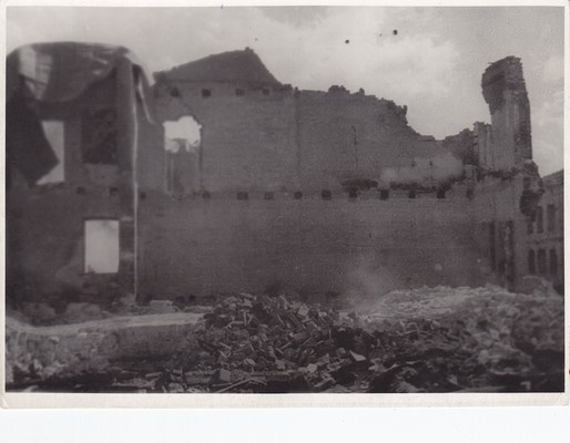 Sõjajärgne purustatud Narva, Malmi tänav