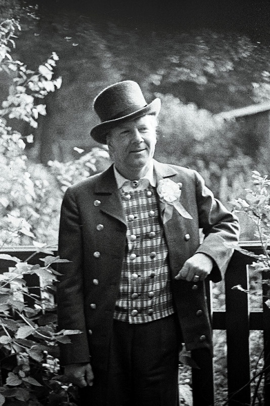 1981.a. rahvatantsupeo sõpruskontserdi pealavastaja Ahto Nurk.