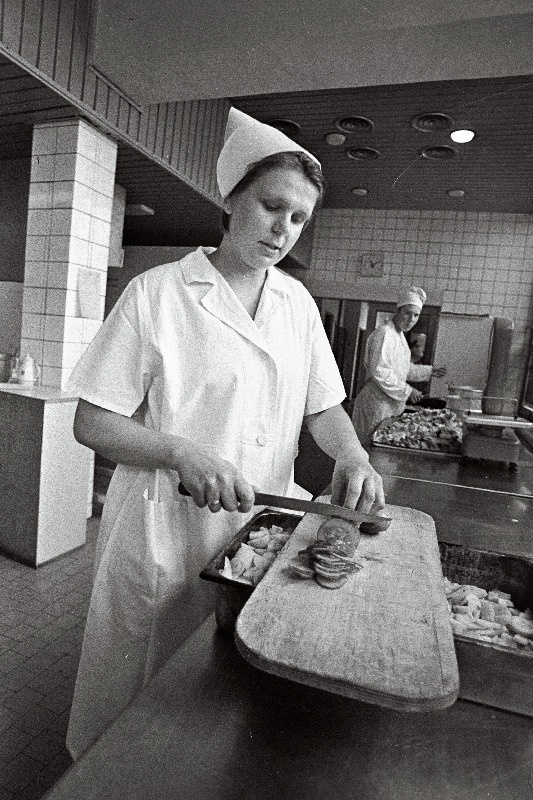 Hotelli "Olümpia" restorani kokk Ly Kärner.