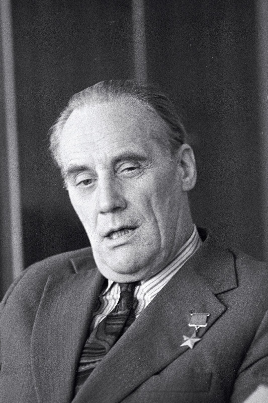 Suure Isamaasõja veteran, Nõukogude Liidu kangelane Arnold Meri.