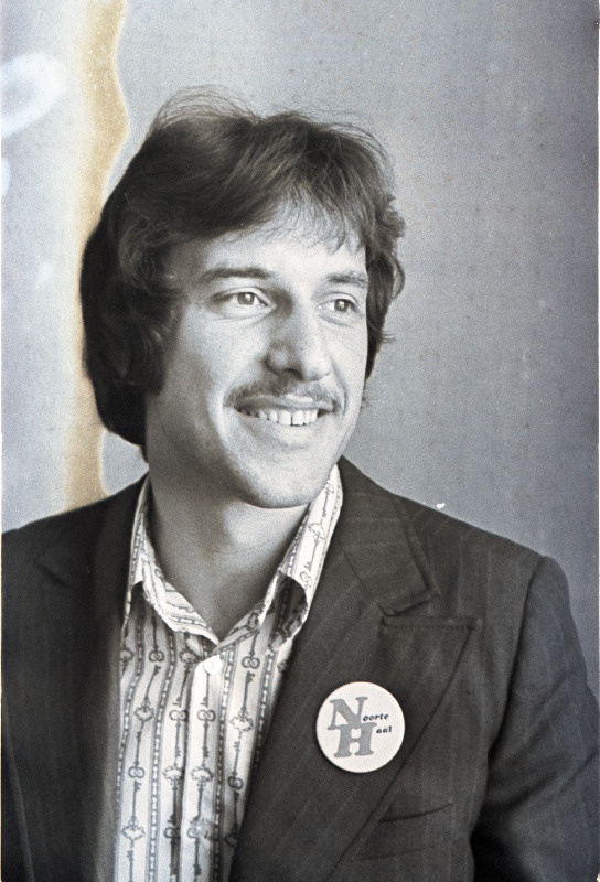 1978.a. esimese kvartali parim noor teenindaja ja ajalehe "Noorte Hääl" vimpli võitja, Narva teeninduskombinaadi "Progress" uute jalatsite õmbleja Viktor Krankals.