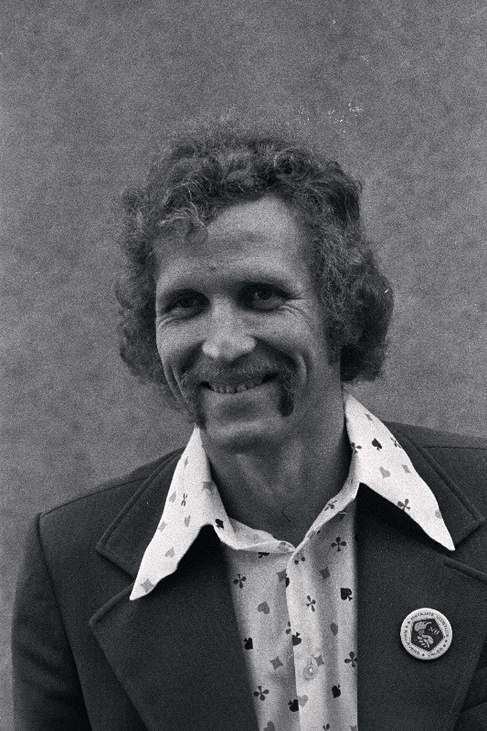 Vabariiklikul ehitajate võistlusel kolmanda-neljanda koha võitnud maaler Peeter Kahar.