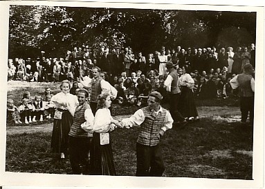 foto, esimesed noorte suvepäevad Väätsal 1957.a.