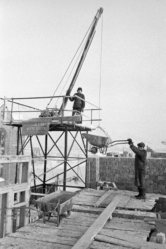 Elumajade ehitamine Balti elektrijaama töölistele.