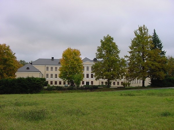 The main building of Väimela Manor sovhoostehnikumi Võru county Võru vald
