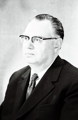 Lebedev, Konstantin - Eesti NSV Ülemnõukogu saadikukandidaat, EKP Keskkomitee teine sekretär.  duplicate photo