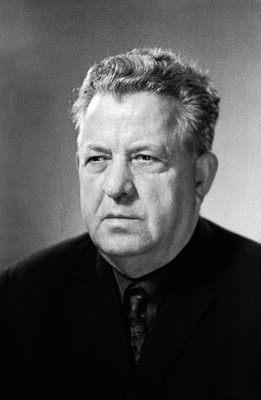 Timakov, S. - personaalpensionär, endine Eesti NSV MN Statistika Keskvalitsuse juhataja.  duplicate photo
