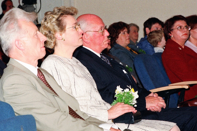 Eesti Iseseisvuspäeva aktus. Esiplaanil president Lennart Meri ja proua Heli Meri.