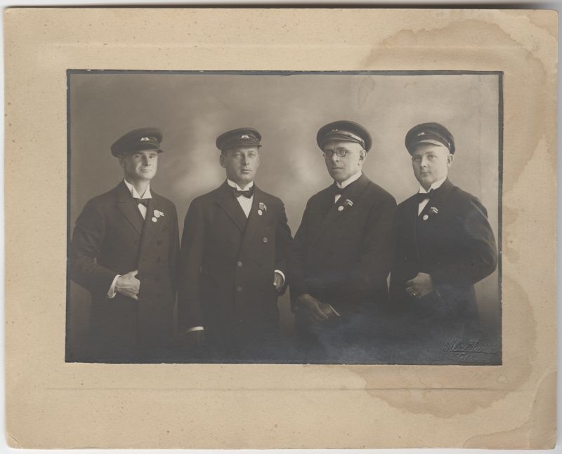 Purjejaht "Tutti V" meeskond, Georg Faehlmann, William von Wirén, Nikolai Vekšin, Eberhard Vogdt