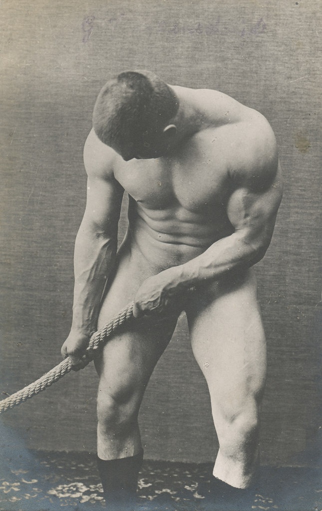 Georg Hackenschmidt köiega poseerimas