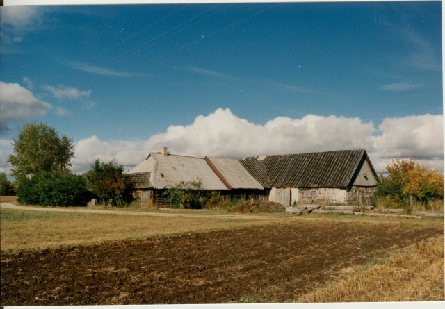 värvifoto Kareda küla vaade