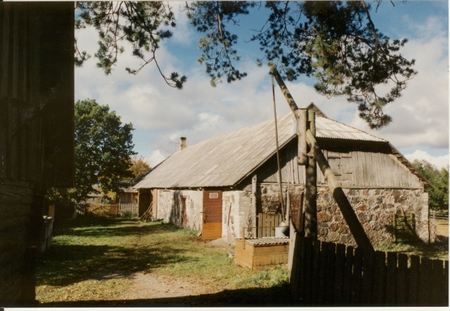 värvifoto Kareda küla vaade