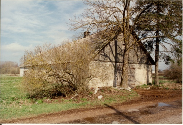 värvifoto Kareda küla vaade, Mardi-Jüri talu rehielamu 1997