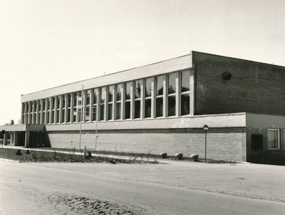 Vinni näidissovhoosi spordihoone-ujula  duplicate photo