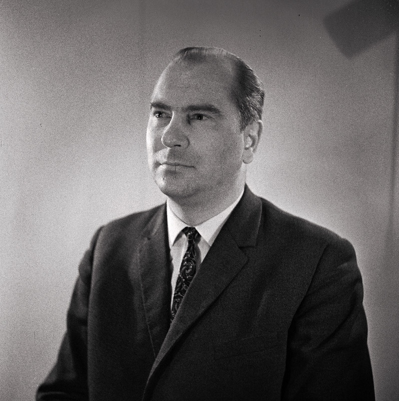 Lüllemets, Jaan - Eesti NSV Ülemnõukogu seitsmenda koosseisu saadik.