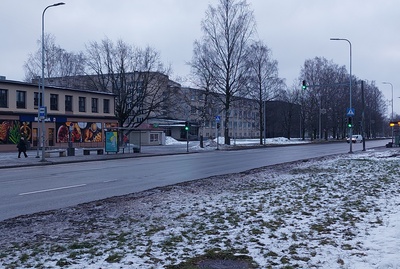 Ehitustööd Sõle tänaval - vaade Tallinna 8. Keskkoolile rephoto