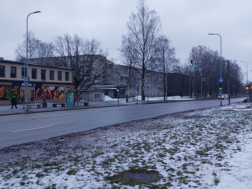 Ehitustööd Sõle tänaval - vaade Tallinna 8. Keskkoolile rephoto