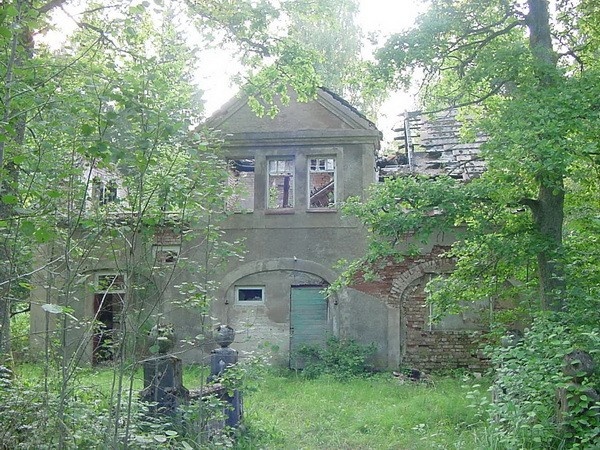 Viljandi County of Abja Line Factory owner villa garage