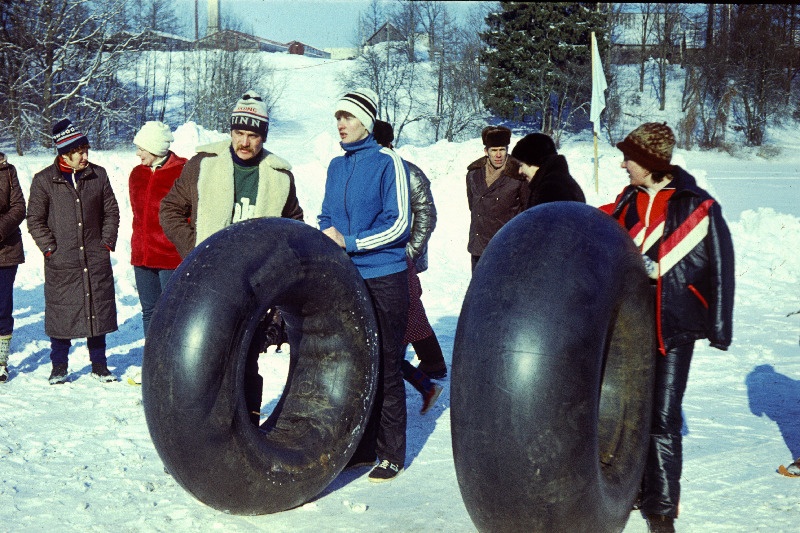 Väike-Emajõe äärsete majandite naiste X talimängud.