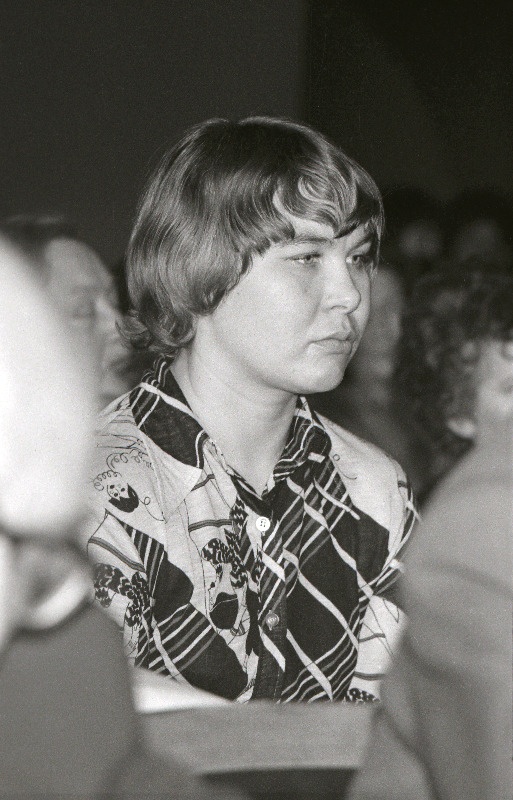 Kirjanike kongress. Viivi Luik.