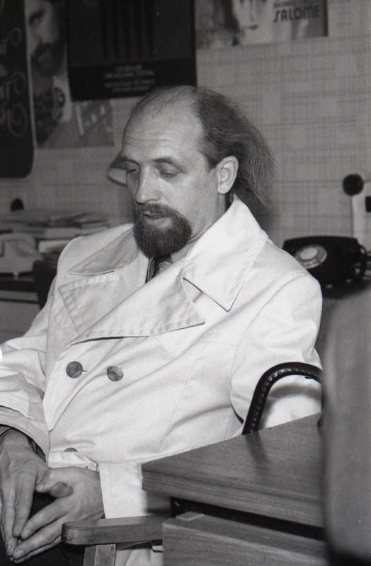 Luuletaja Henn-Kaarel Hellat