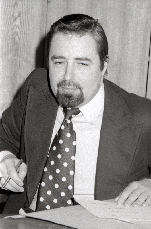 Luuletaja ja kirjanduskriitik Toomas Liiv.