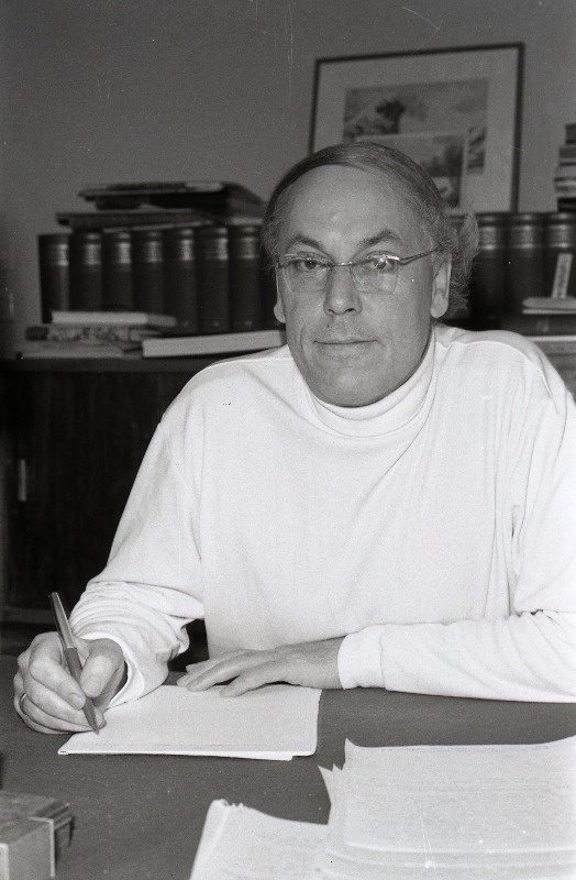 Kirjanik Lennart Meri.